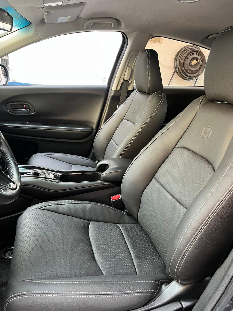 WhatsApp Image 2025-10-24 at 12.05.47 (1)